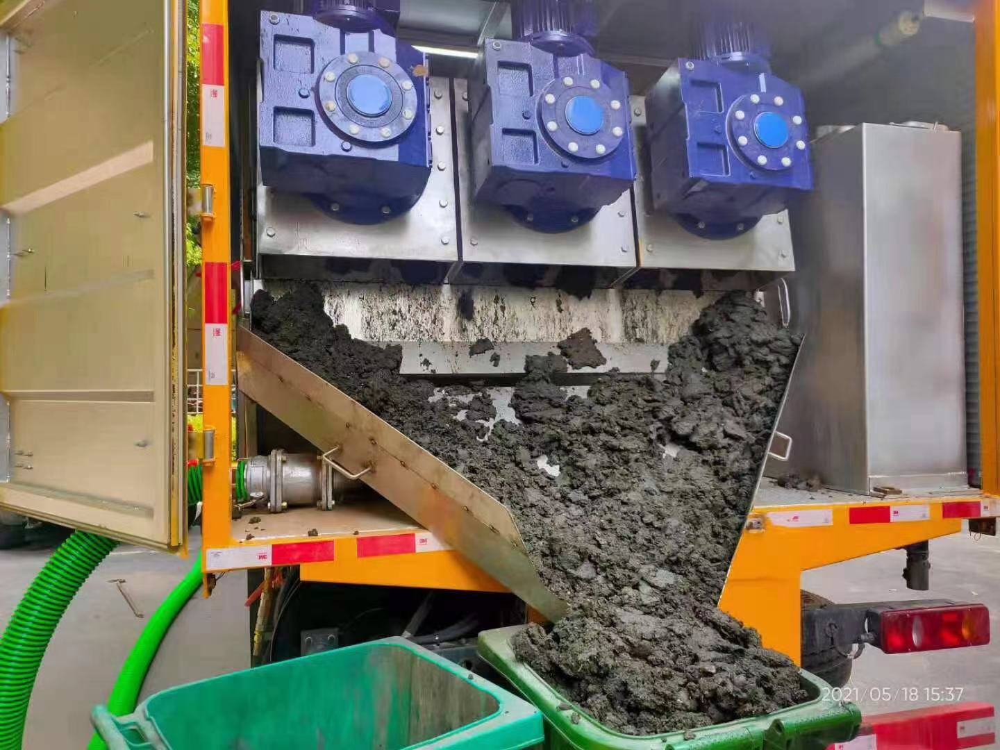 仲巴化粪池清掏城市维护站-泥浆净化干湿分离处理